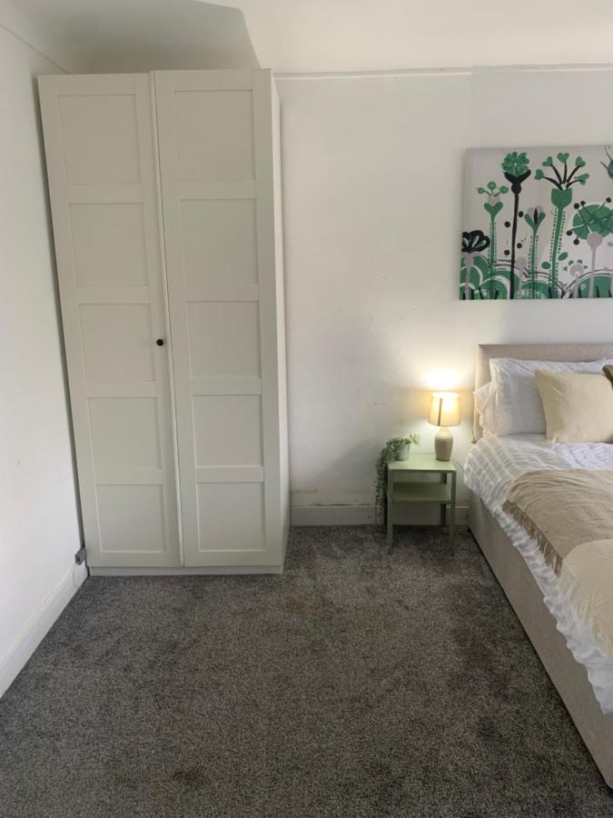 Wandsworth, South London Deluxe King Room 1 Buitenkant foto